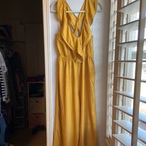 Women's yellow pantsuit size M BRAND NEW